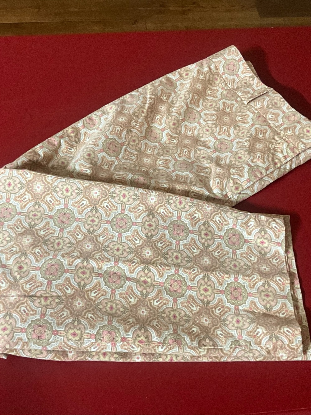 Talbot’s  size 14 cropped  pants